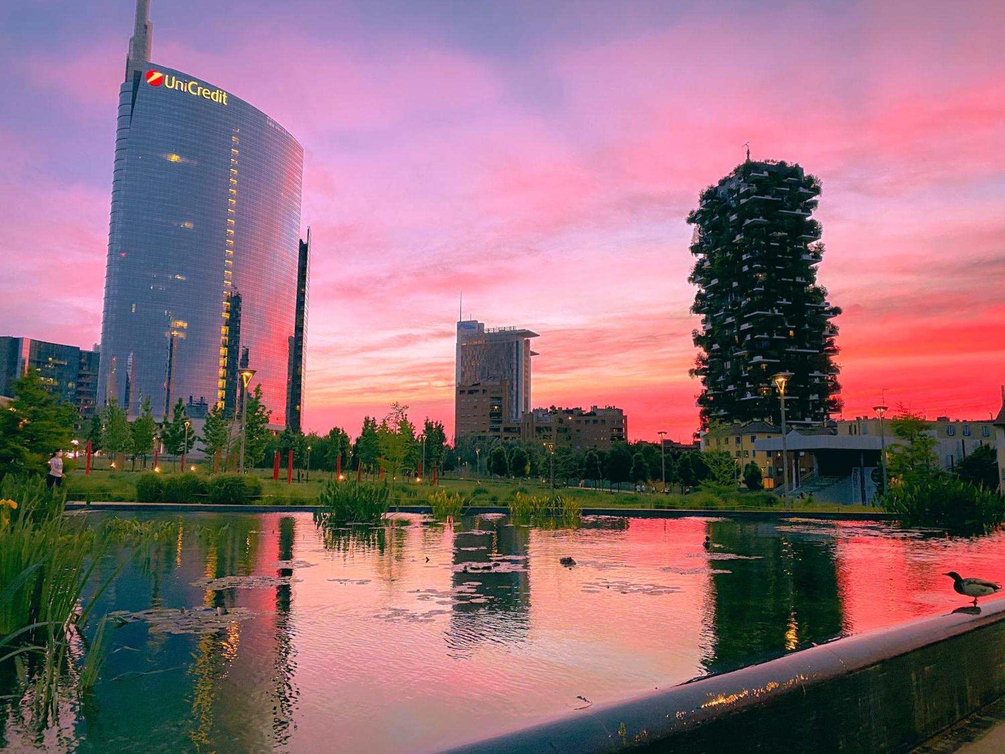 Appartement Cardano Blue - 5 Min Da Stazione